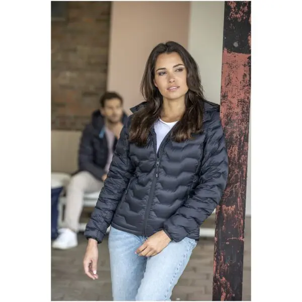 Daunenjacke Petalite GRS für Damen aus recyceltem Material