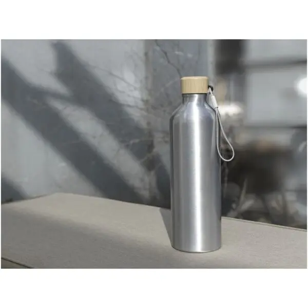 Malpeza 1L RCS-zertifizierte Wasserflasche aus recyceltem Aluminium