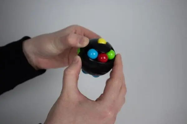 MAGIC SPIN BALL