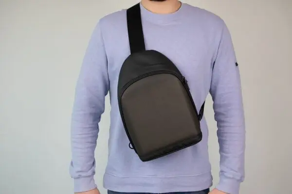 SMART LED SHOULDER BAG