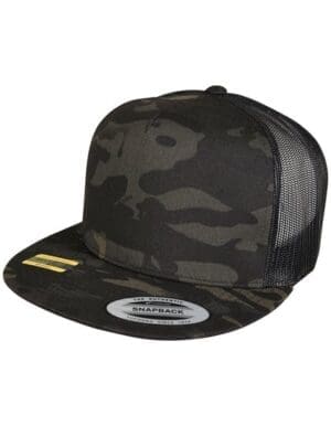 Cap FLEXFIT - Multicam Trucker