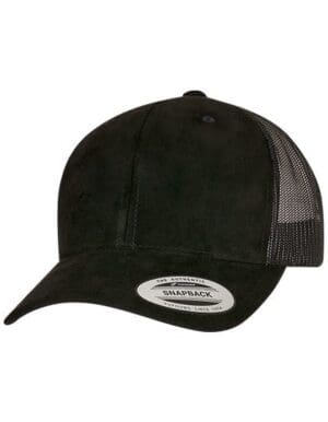 Cap FLEXFIT - Suede Leather Trucker